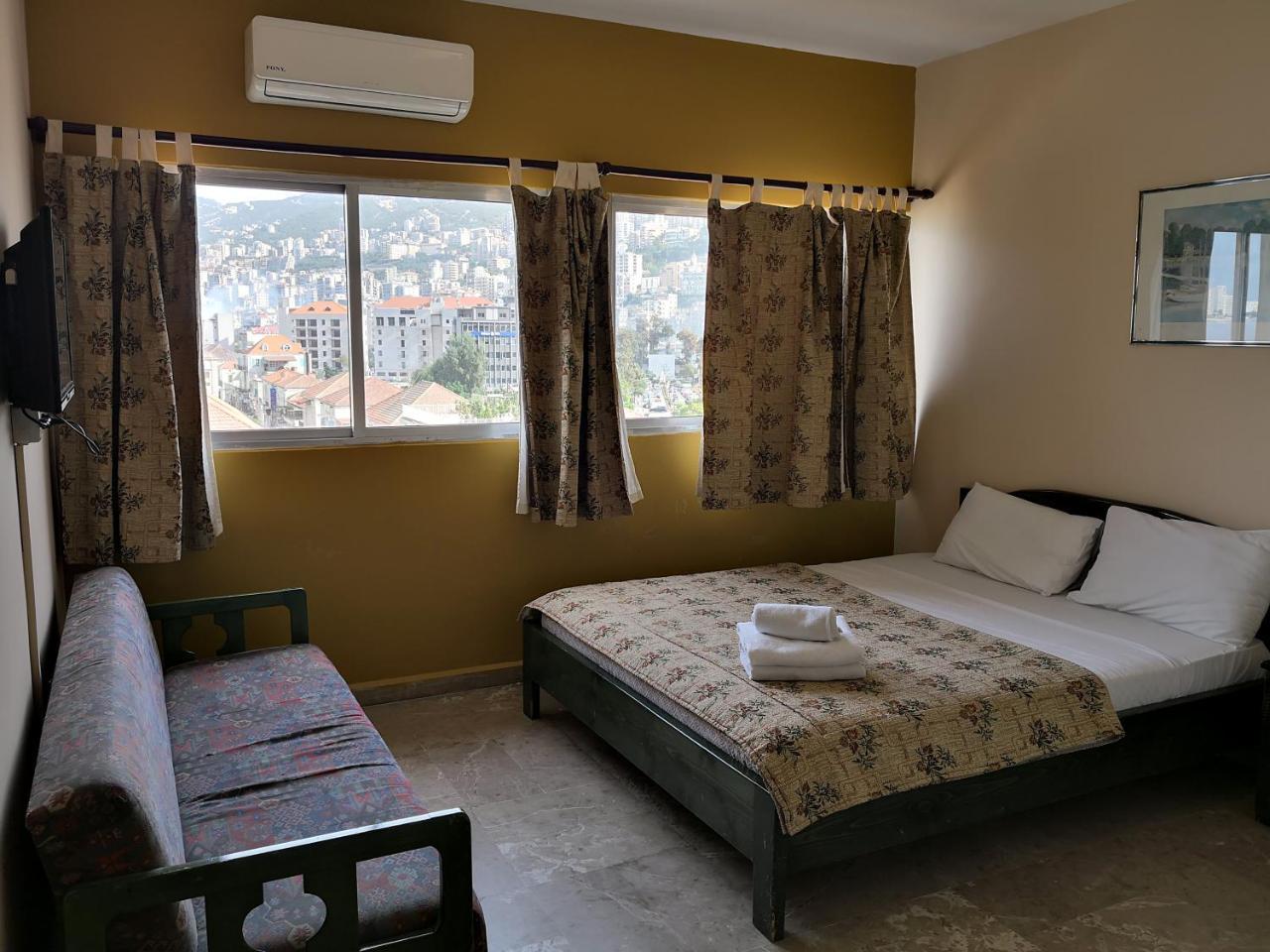 Holiday Suites Hotel & Beach Resort จูนิเย ภายนอก รูปภาพ