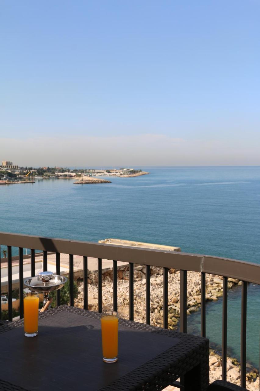 Holiday Suites Hotel & Beach Resort จูนิเย ภายนอก รูปภาพ